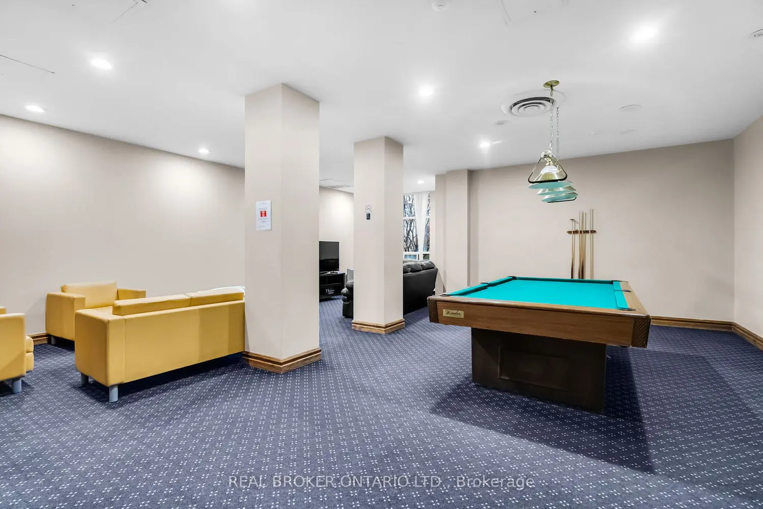 Additional image 9 of 1720 Eglinton Avenue 601