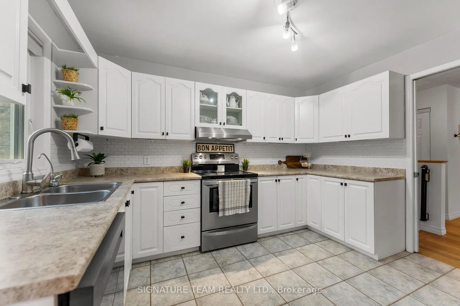 Additional image 7 of 165 Sufian Street