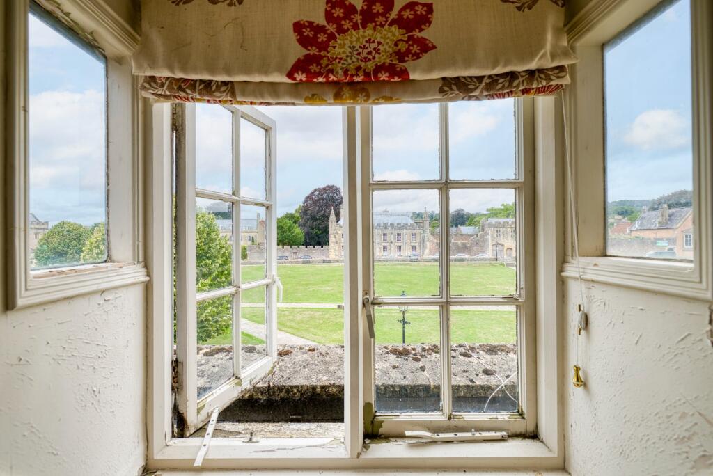 Additional image 16 of Cathedral Green Wells