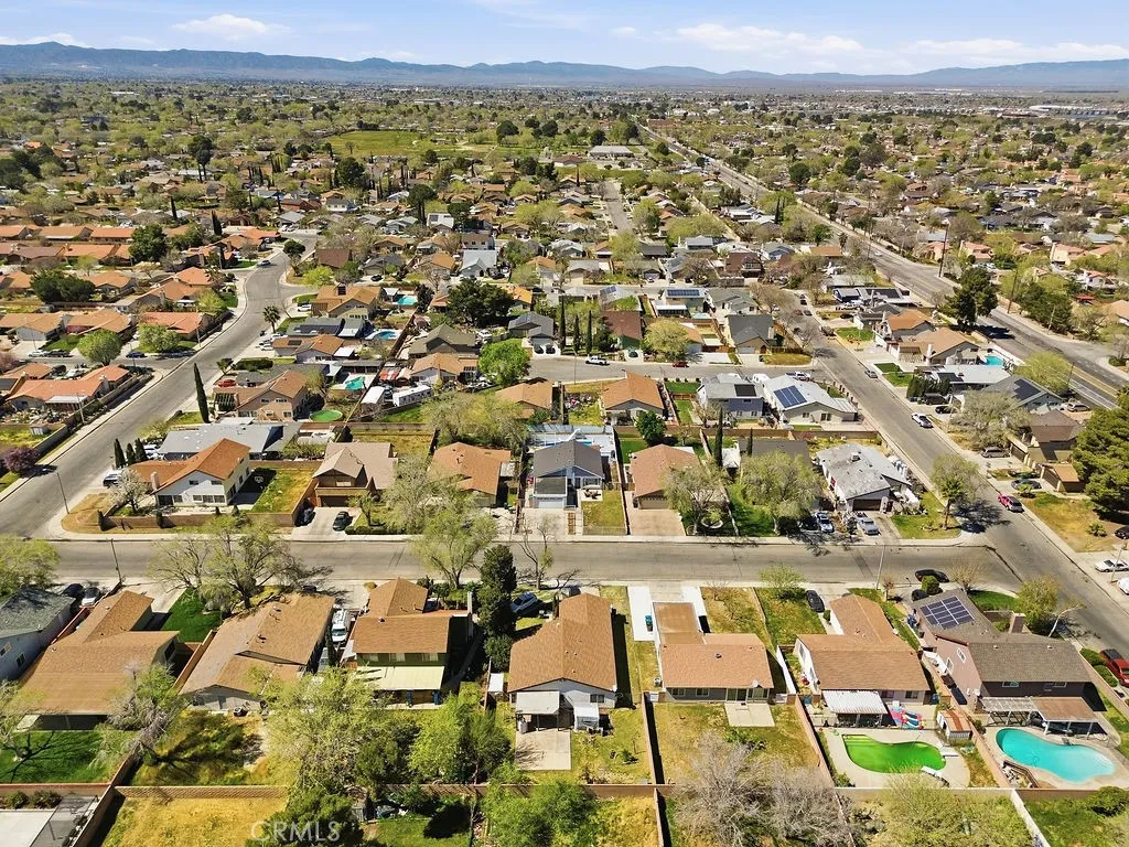 Additional image 38 of 44727 Benald Street, Lancaster, CA 93535