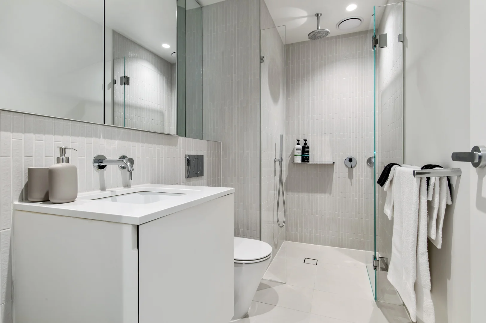 Additional image 5 of 1006/11 Bale Circuit, Southbank VIC 3006