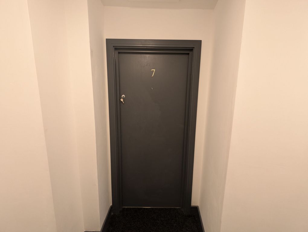 Additional image 8 of 1 bed flat to rentCommercial Street, Mountain Ash CF45