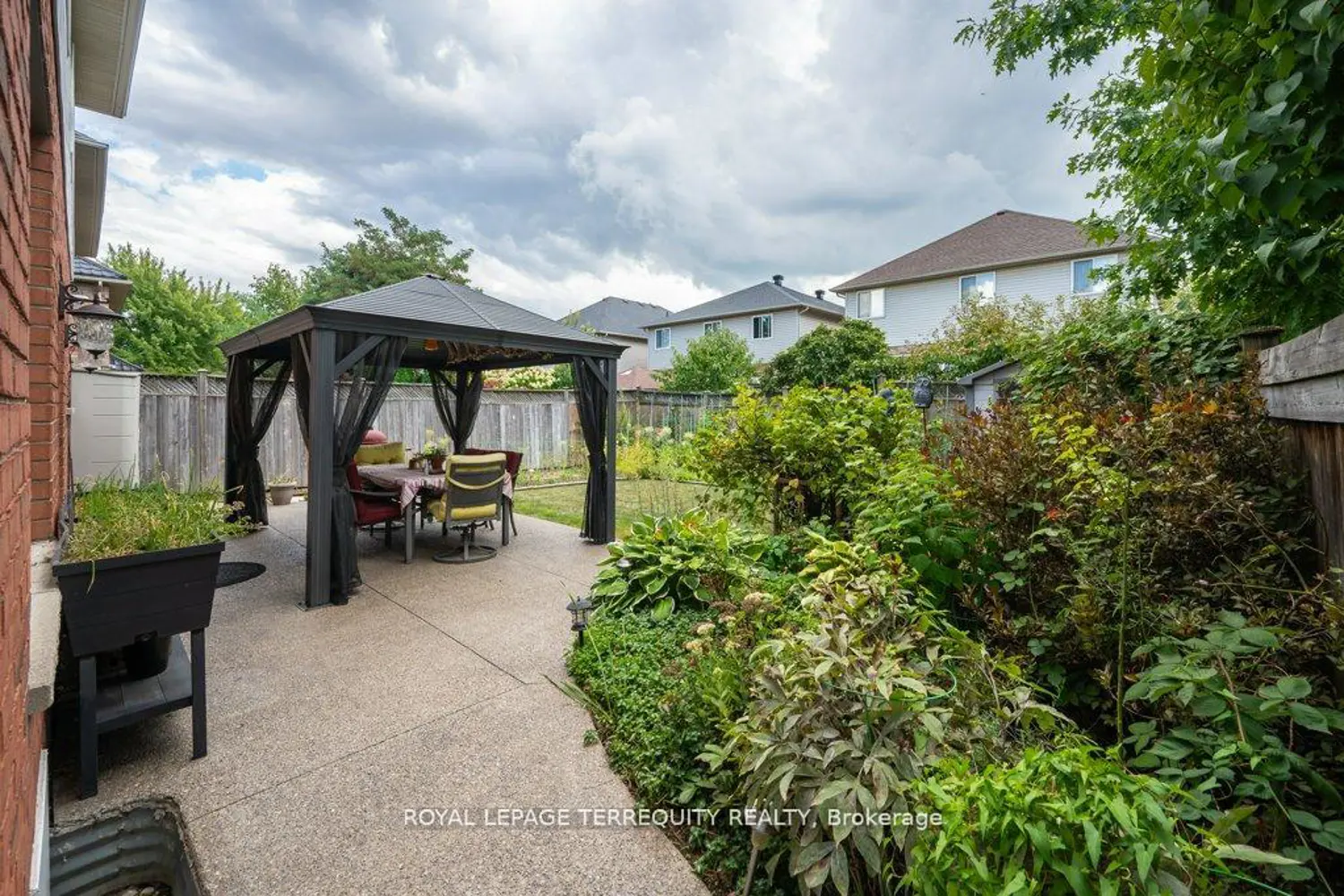 Additional image 12 of 15 Armour Crescent