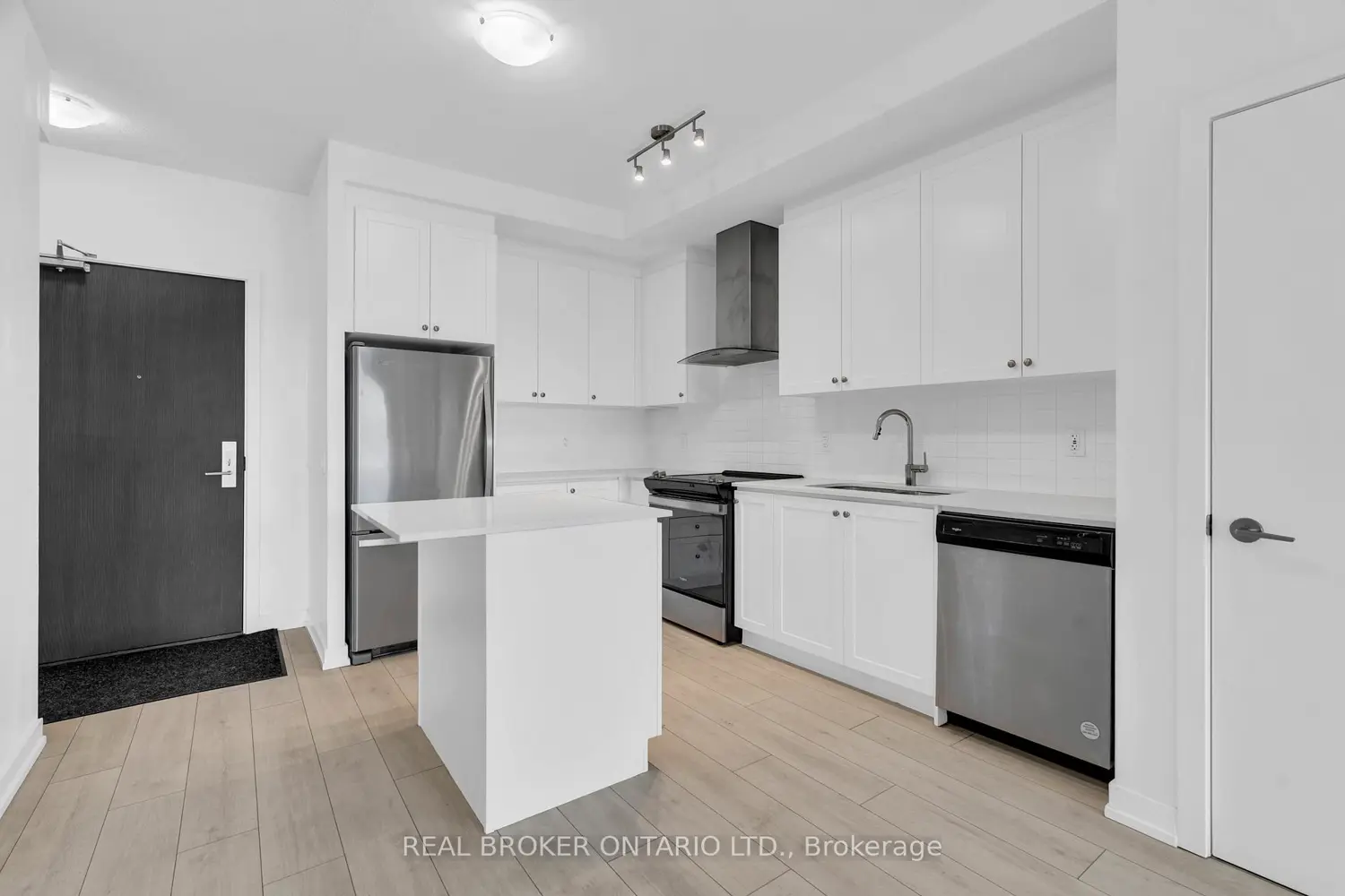 Additional image 7 of 55 Duke Street 322