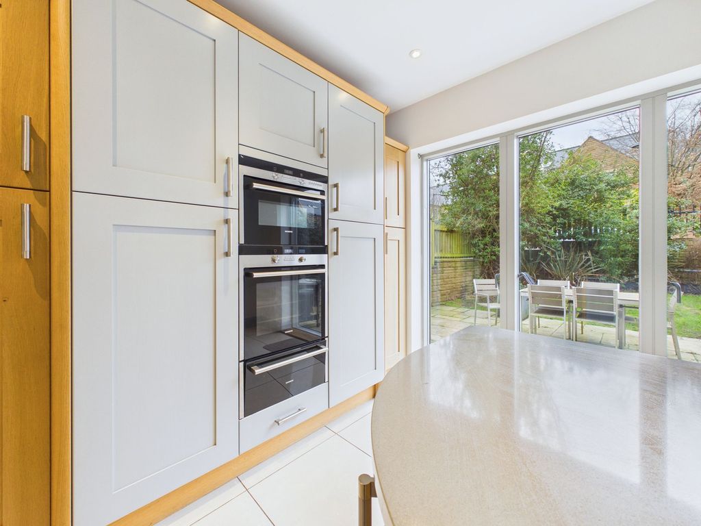 Additional image 8 of 6 bed detached house to rentDore Lodge Gardens, Sheffield S17