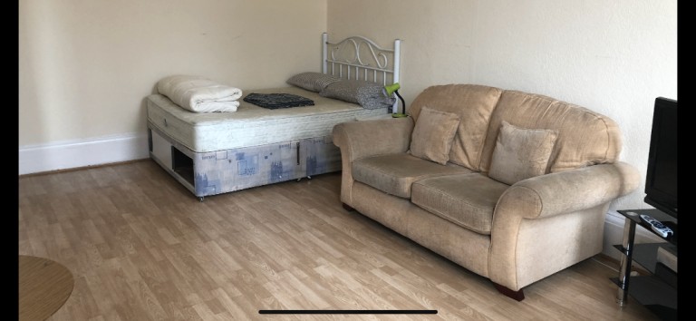 Additional image 5 of Room in a Shared Flat, Glenapp St, G41, N1 7GU