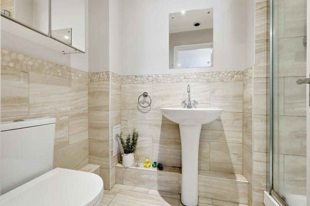 Additional image 9 of Minister Court, Frogmore, St. Albans