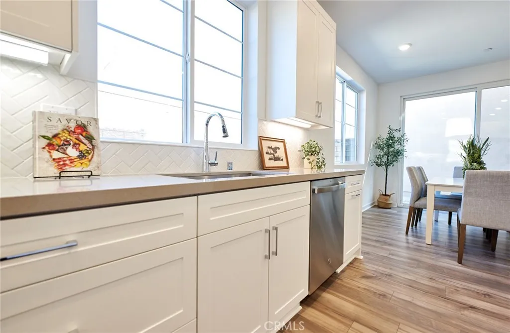 Additional image 17 of 16554 Stone Pine Lane, Fontana, CA 92336