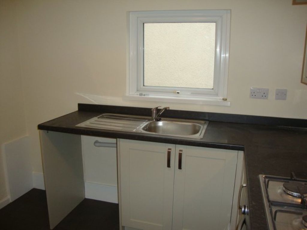 Additional image 4 of 2 bed flat to rentBlewitt Street, Newport NP20