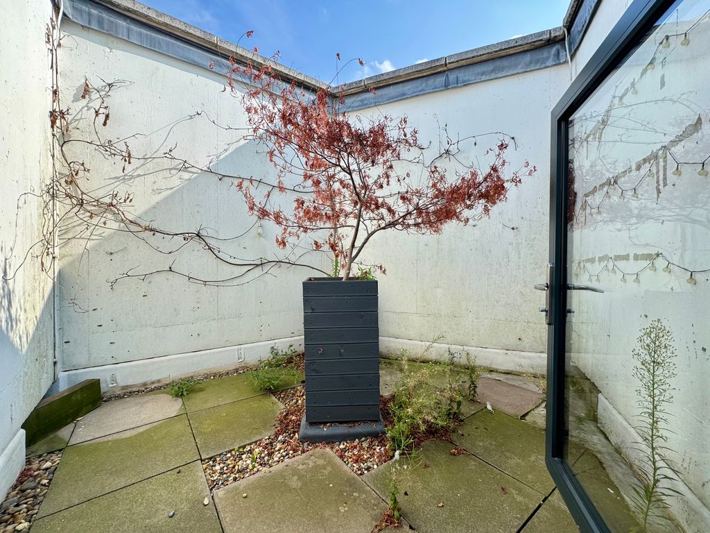 Additional image 13 of 4 bed penthouse to rentSurrey Street, Norwich NR1