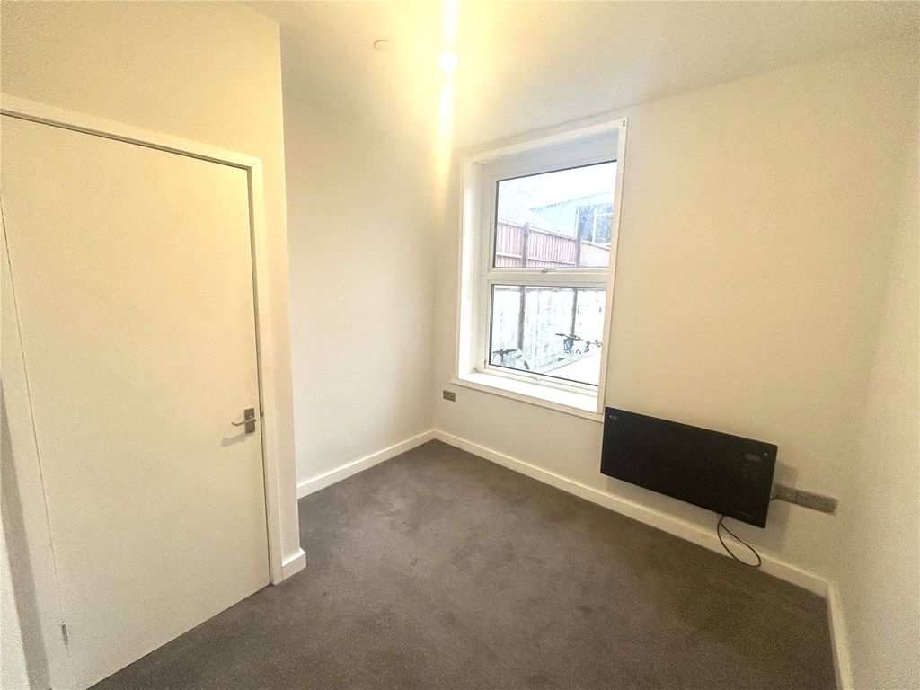 Additional image 5 of 1 bed flat to rentClifton Terrace, New Road, Newtown, Powys SY16