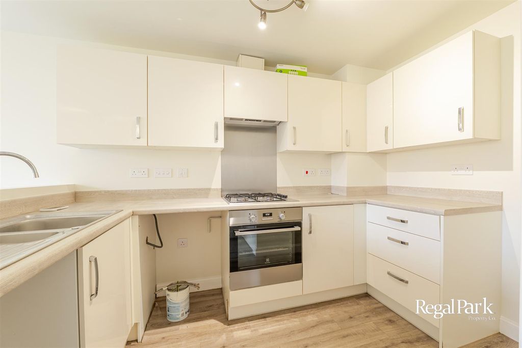 Additional image 5 of 4 bed semi-detached house to rentAqua Drive, Hampton Water, Peterborough PE7