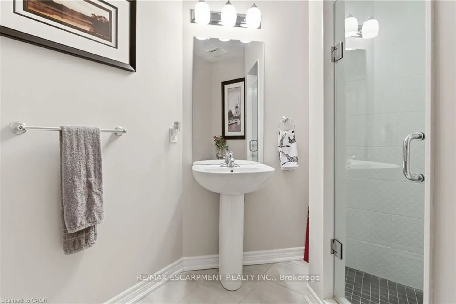 Additional image 5 of 4 Ellis Avenue