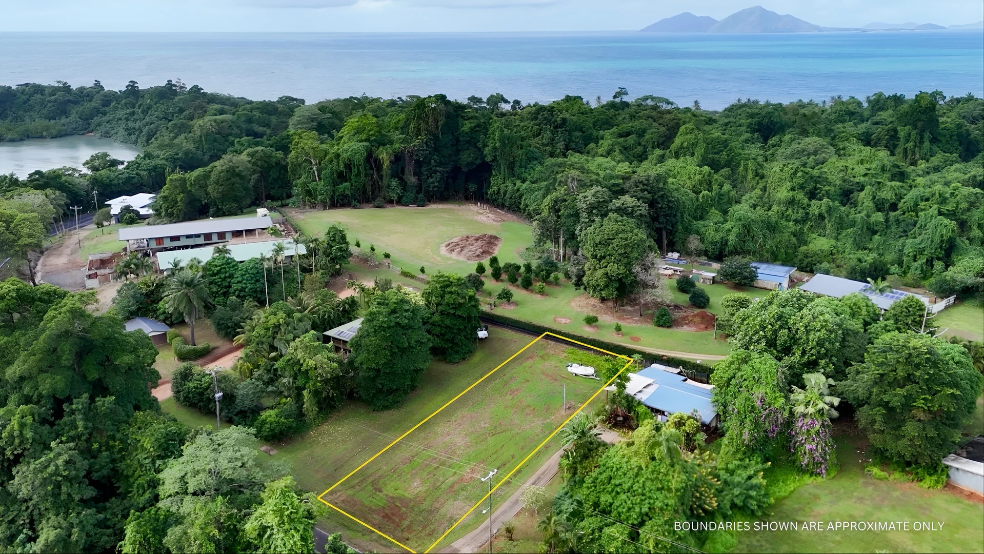 Additional image 12 of 34 Alexander Drive, Mission Beach QLD 4852