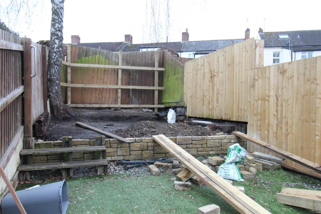 Additional image 12 of Eastland Road, Yeovil