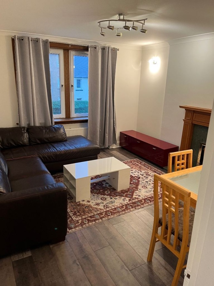 3 Bed Flat, Restalrig Road, EH7, N1 7GU