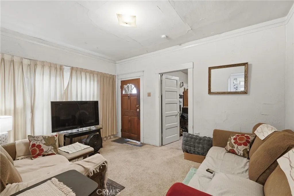 Additional image 11 of 3878 E 1st St, Los Angeles, CA 90063