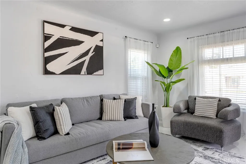 Additional image 16 of 1381 W Summerland Ave, San Pedro, CA 90732