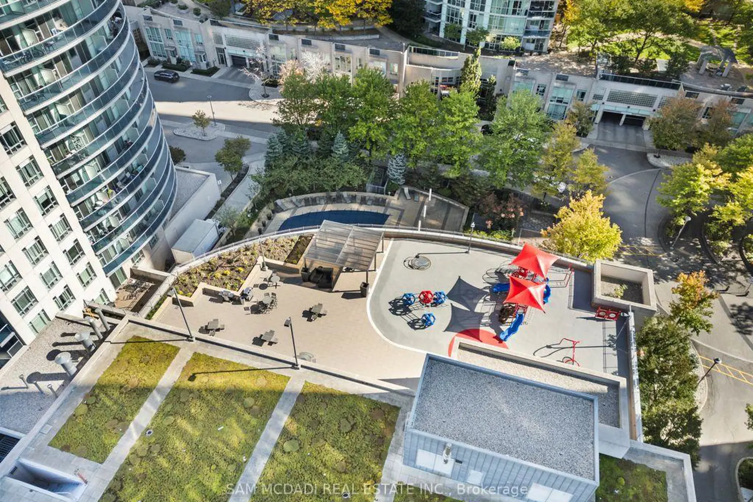 Additional image 3 of 80 Absolute Avenue 1805