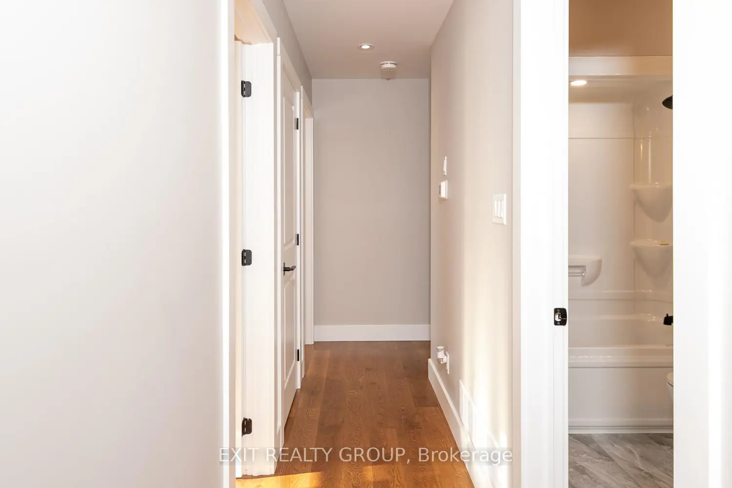 Additional image 4 of 16532 Highway 2