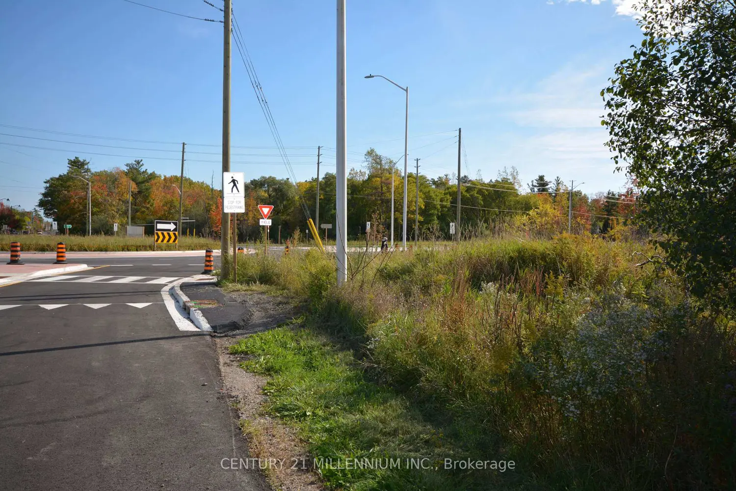 Additional image 5 of 4022 Fourth Line