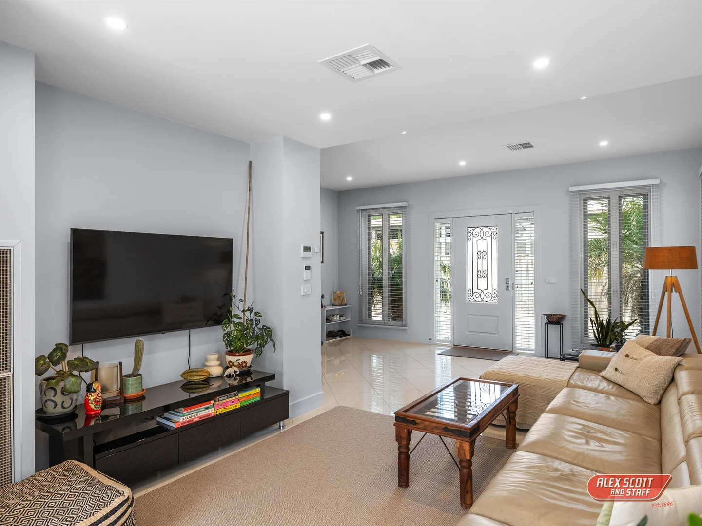 Additional image 4 of 2/8 Vaughan Street, Cowes VIC 3922