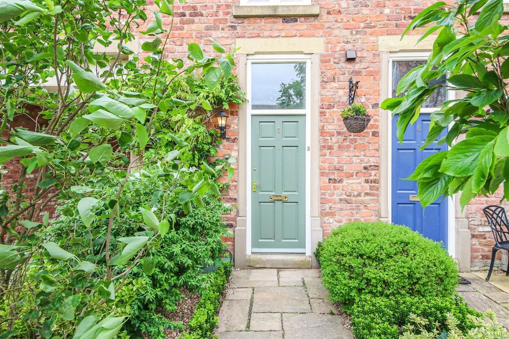 Additional image 4 of 3 bed town house to rentMarine Gate Mansions, Promenade, Southport PR9
