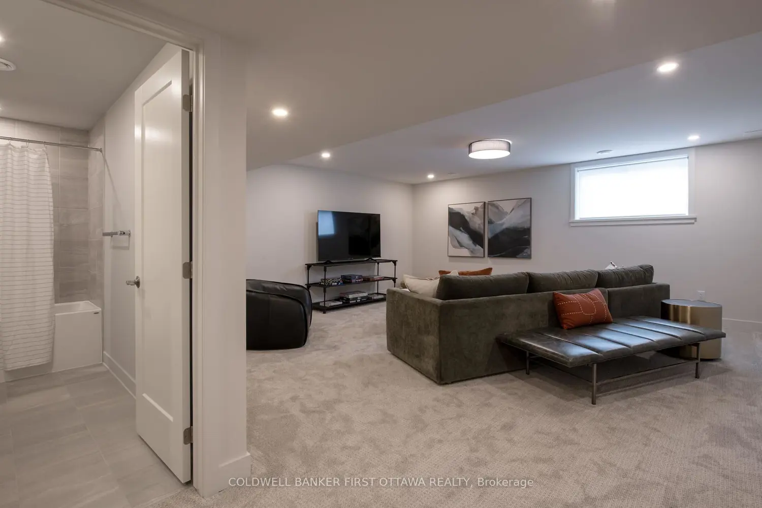 Additional image 8 of 1186 Spoor Street