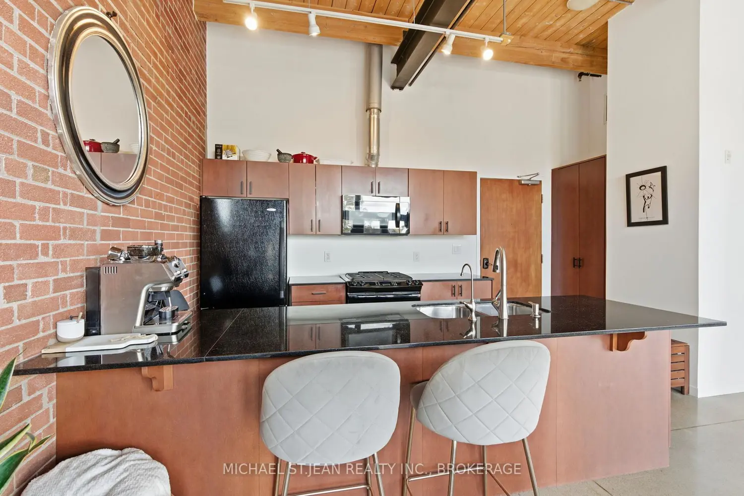 Additional image 2 of 85 Spruce Street 203