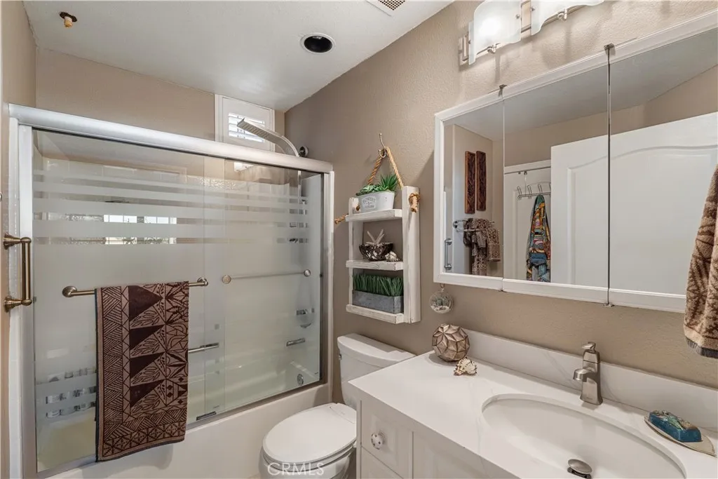 Additional image 73 of 5142 Warner Ave Unit 209, Huntington Beach, CA 92649