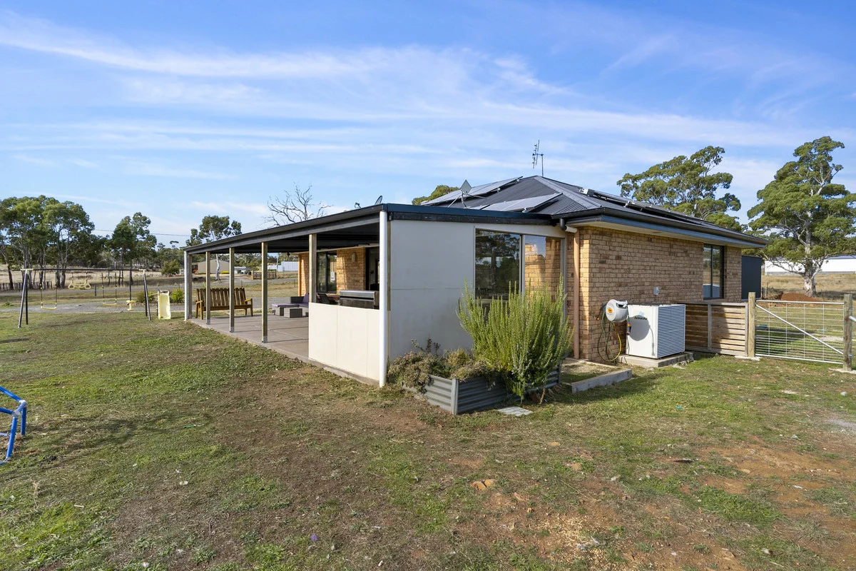 Additional image 27 of 10 Tarleton Street, Swansea TAS 7190