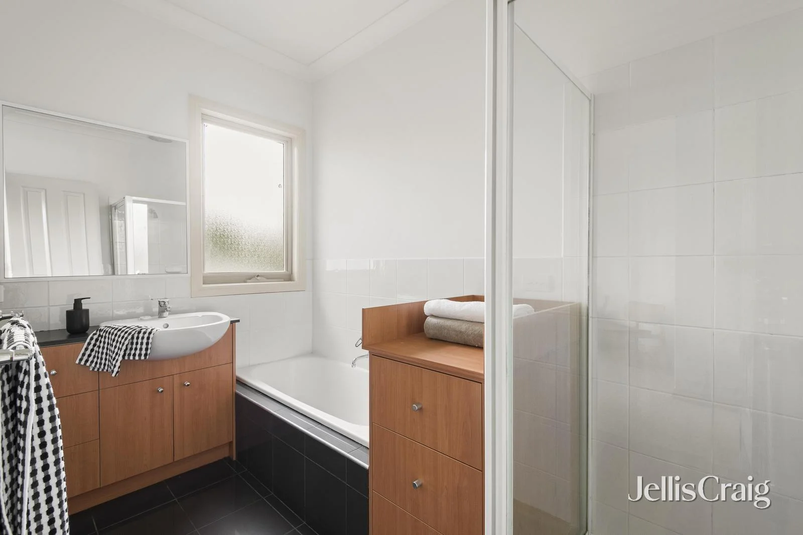 Additional image 10 of 3/15 Warwick Road, Greensborough VIC 3088