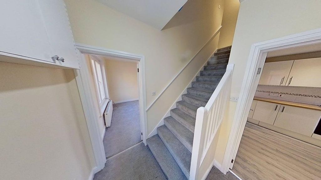 Additional image 5 of 2 bed detached house to rentAlva Gardens, Glasgow G52
