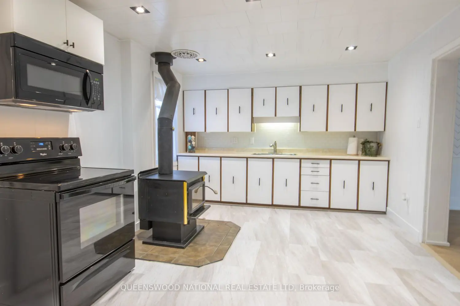 Additional image 7 of 19518 Opeongo Line