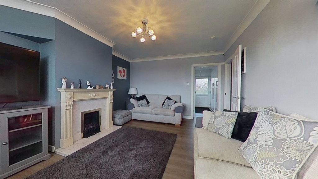 Additional image 3 of 3 bed semi-detached house to rentGreendykes Road, Dundee, Angus DD4