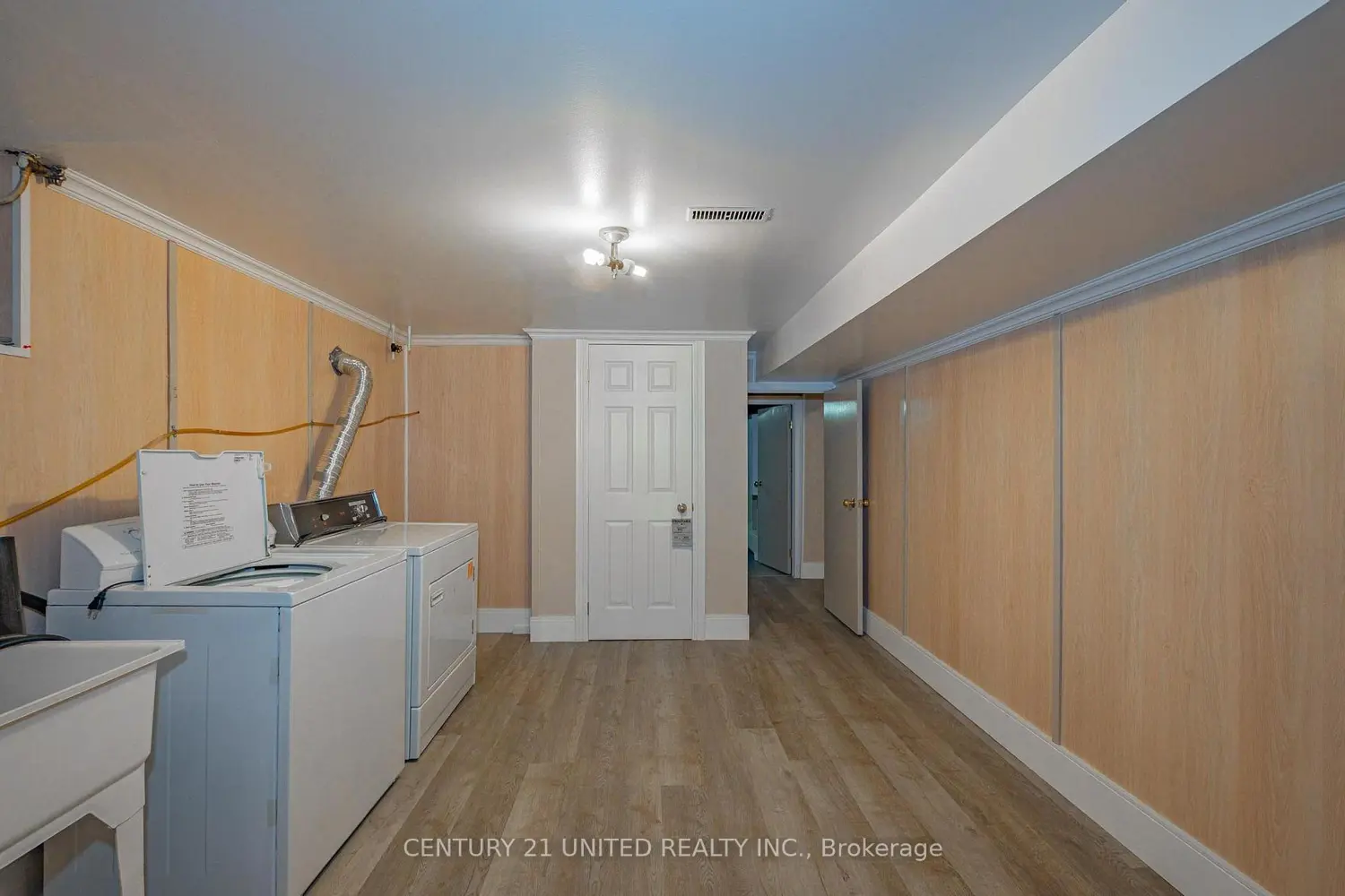 Additional image 13 of 835 Barnardo Avenue