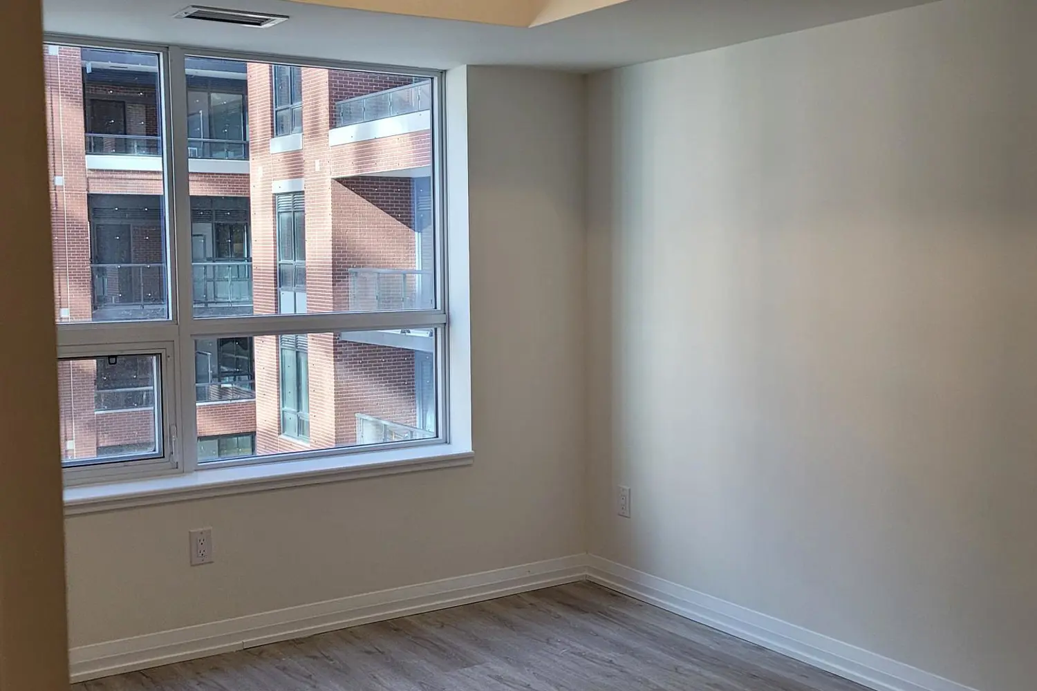 Additional image 8 of 3260 Sheppard Avenue 406