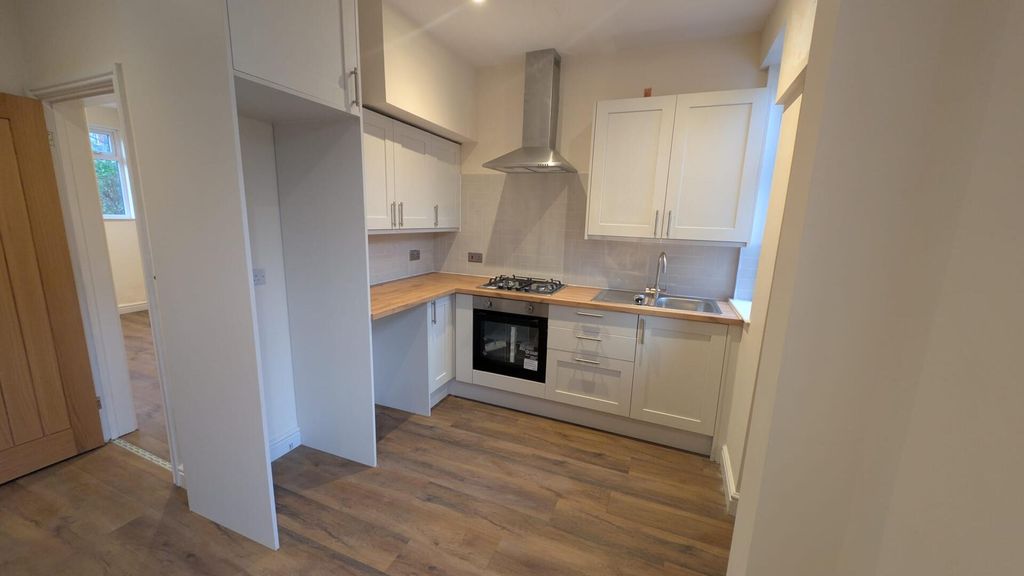 Additional image 4 of 3 bed terraced house to rentChepstow Road, Newport NP19