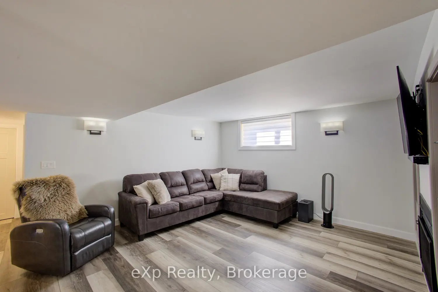 Additional image 10 of 156 Sparling Street