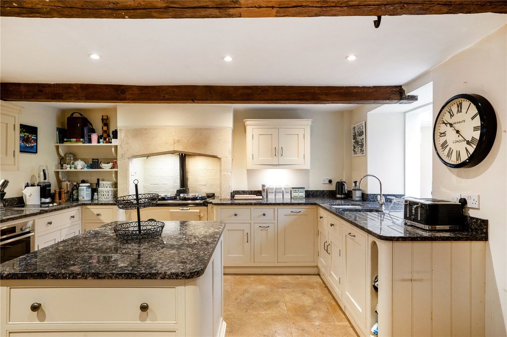 Additional image 11 of 5 bed detached house to rentNettleton, Chippenham, Wiltshire SN14