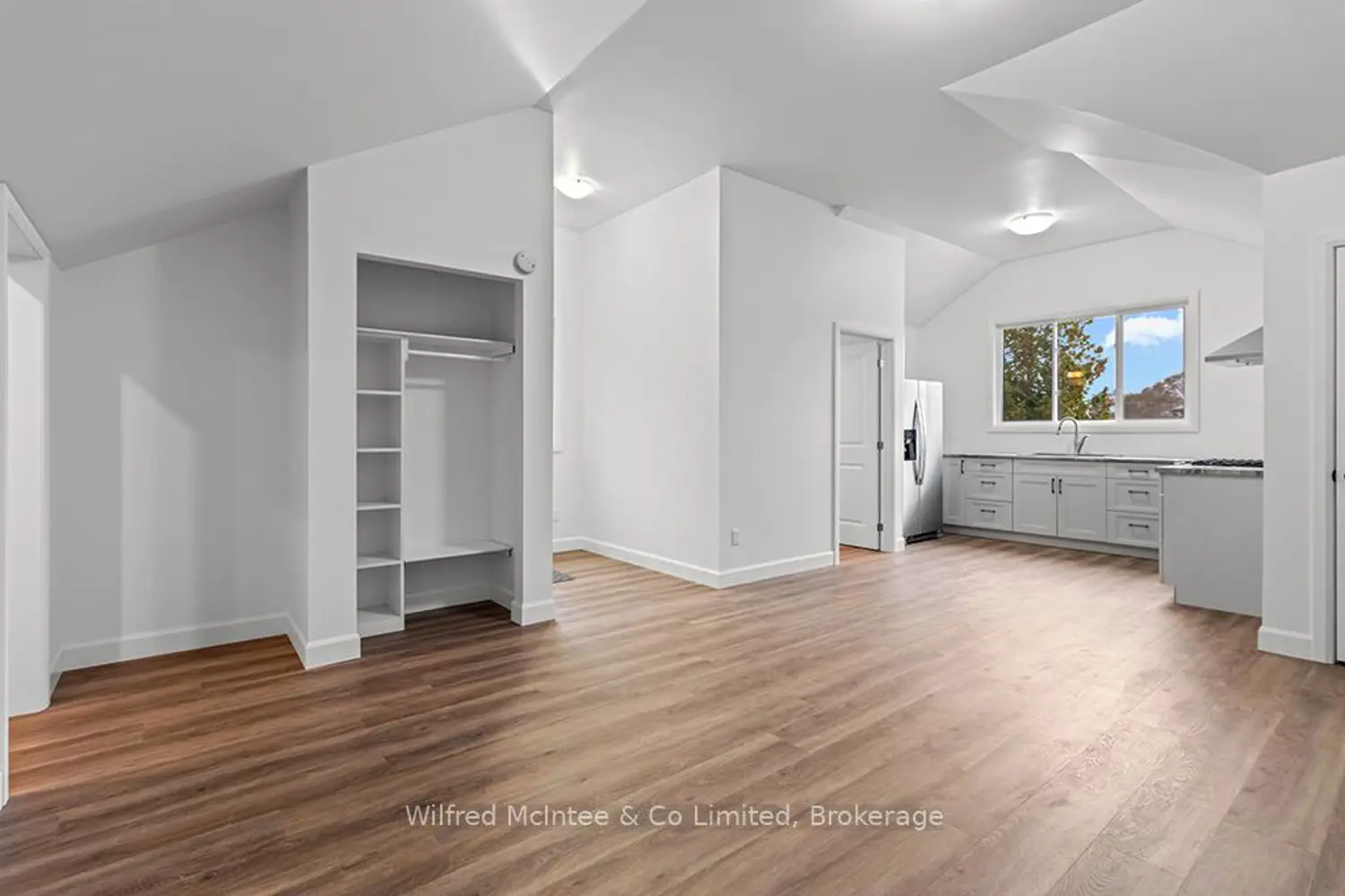 Additional image 16 of 72 Victoria Street