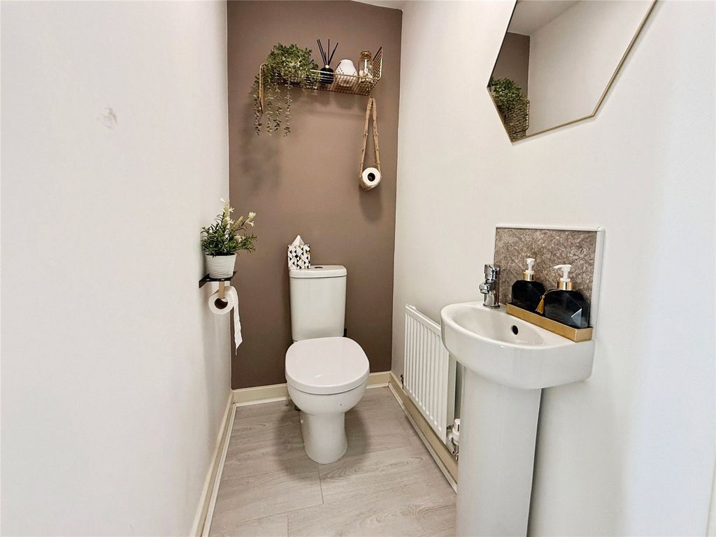 Additional image 10 of 4 bed detached house to rentAll Saints Road, Lincoln, Lincolnshire LN2