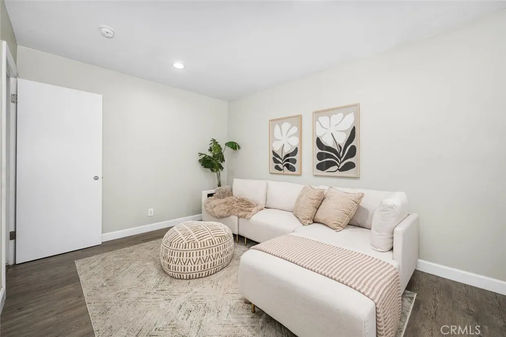 Additional image 31 of 223 West Simmons Avenue, Anaheim, CA 92802