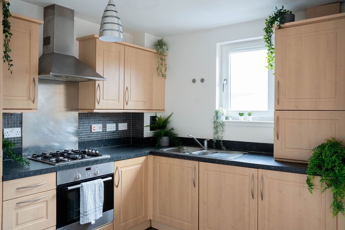 Additional image 7 of 2 Bed Flat, New Mart Square, EH14, N1 7GU