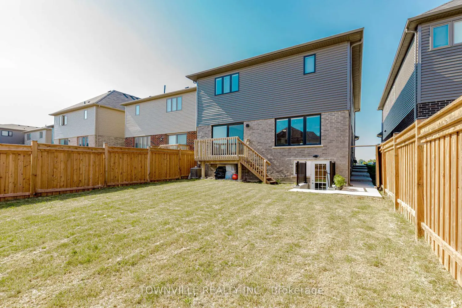 Additional image 18 of 460 Blackburn Drive