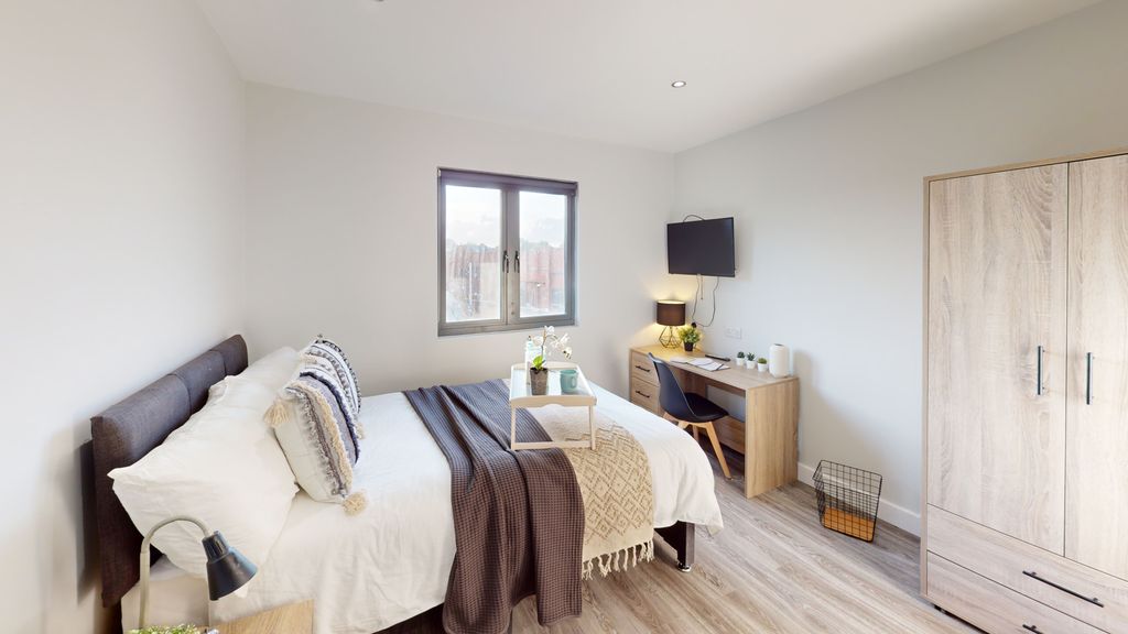 8 bed shared accommodation to rentFlat 4, Hyson House, 1 Terrace Street, Forest Fields, Nottingham NG7 photo 5