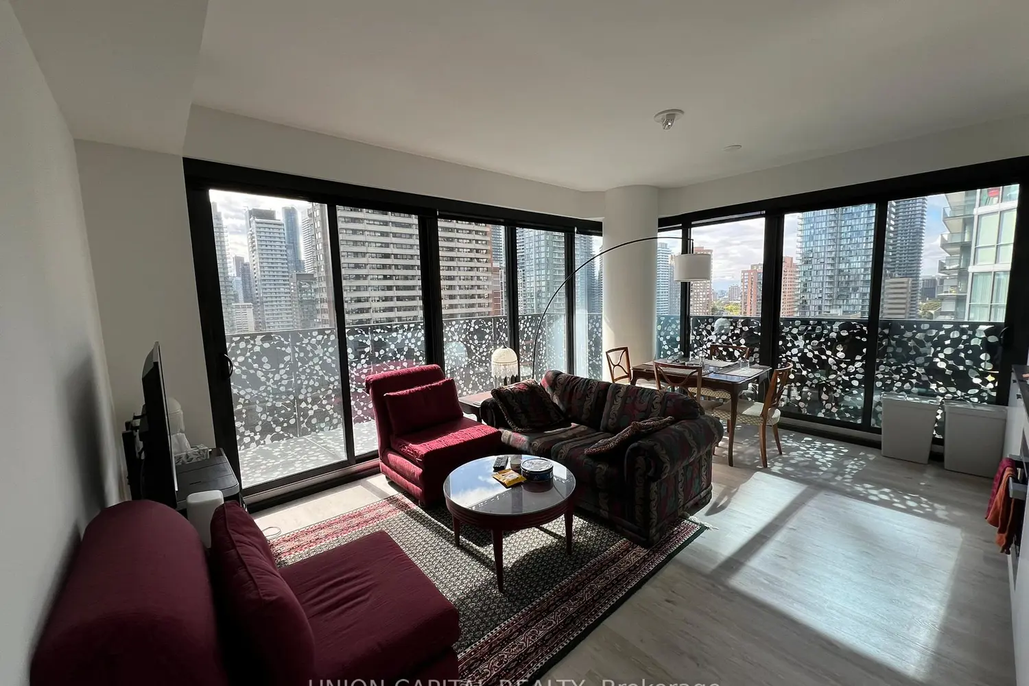 55 Charles Street 1406