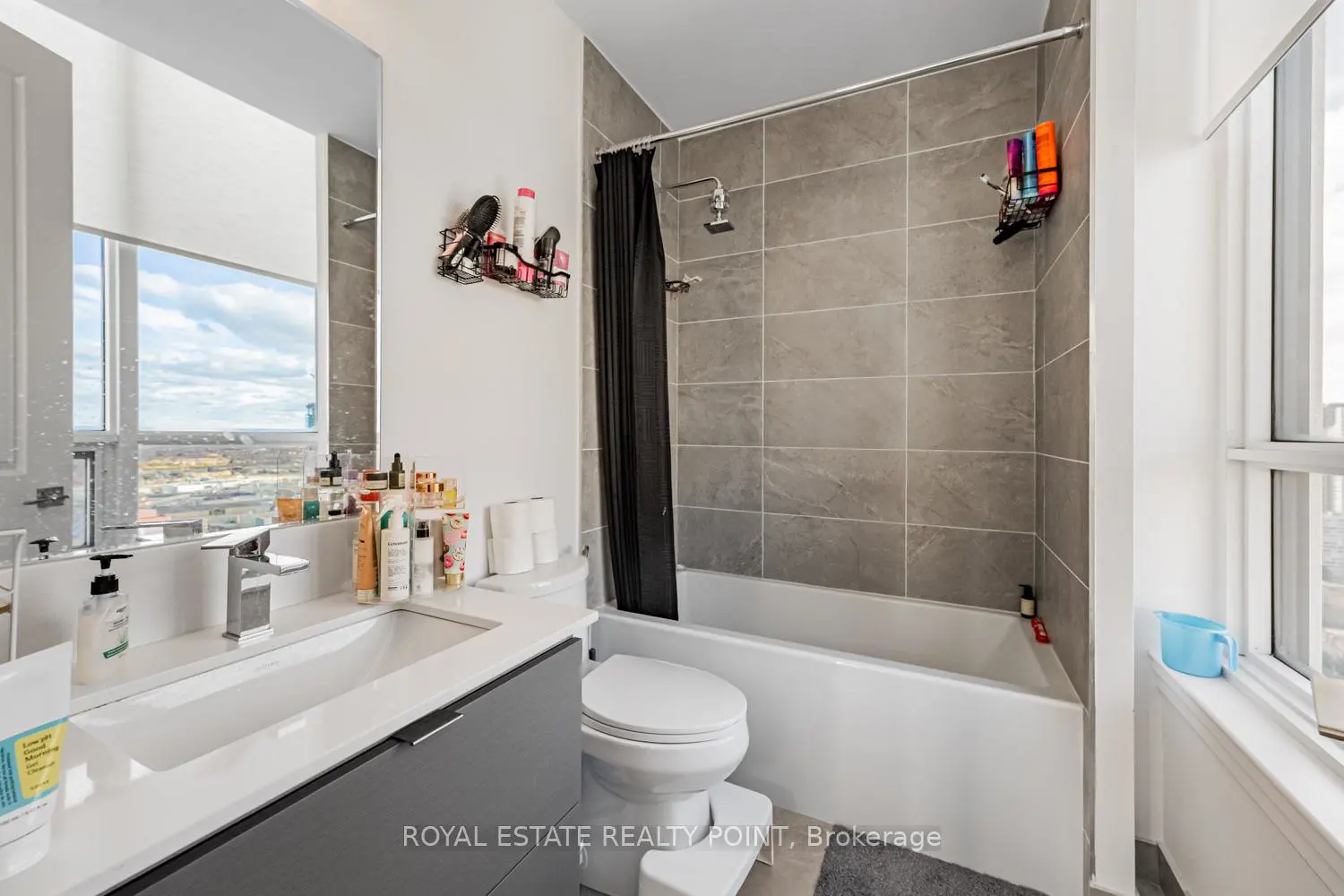 Additional image 10 of 36 Elm Drive 3702