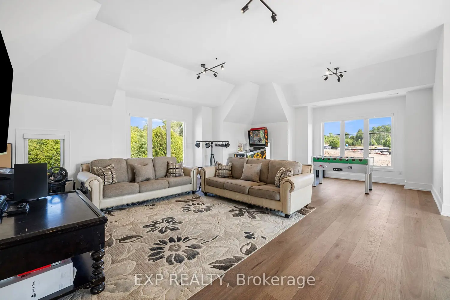 Additional image 13 of 39 Orlin Chappel Court