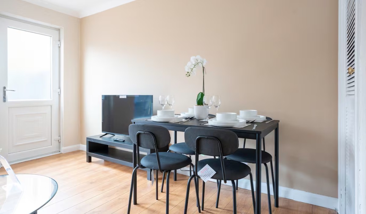 Additional image 4 of 2 Bed Semi-Detached House, Forbes Drive, G40, N1 7GU